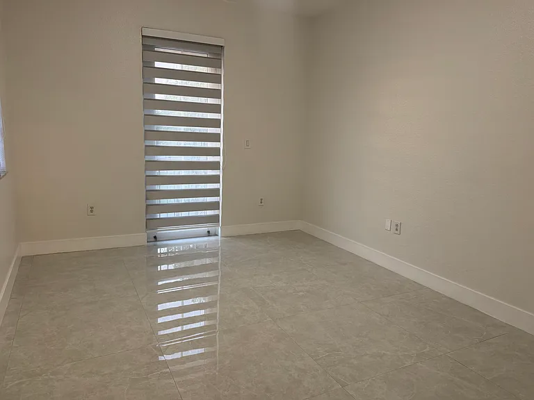 15476 SW 8th Way — Photo 14