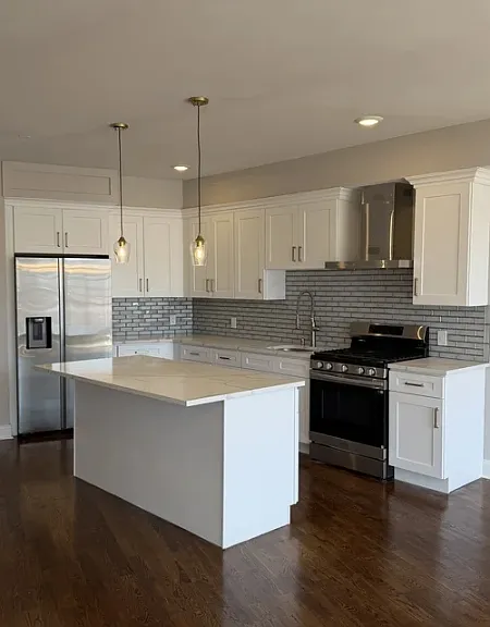 587 River St #401 — Photo 9