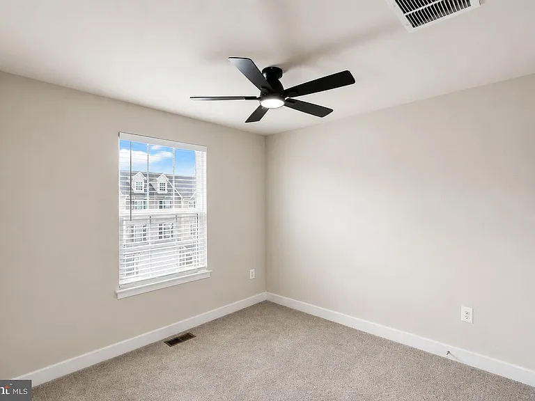 340 Paca Gardens Ln — Photo 37