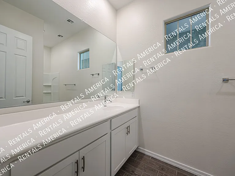 44716 N 44th Ave — Photo 39