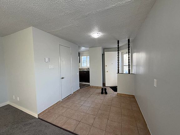 4th image of 774 Weatherdon Ave #A