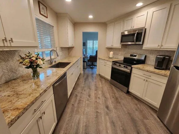 2681 Cameron Park Dr #71, Shingle Springs, CA 95682