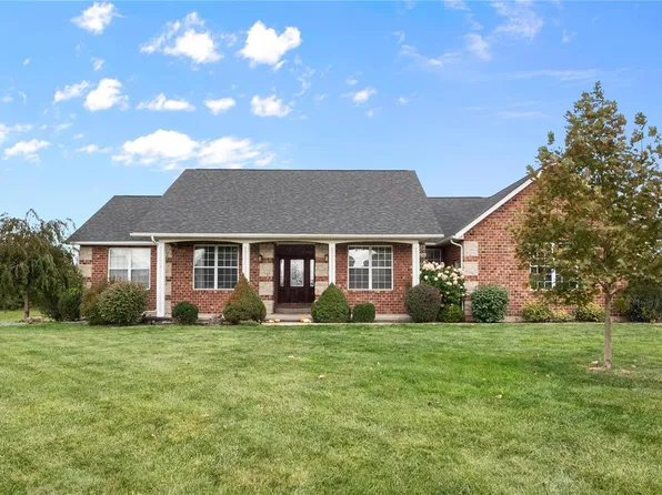 3641 Sweet Briar Ln, Columbia, IL 62236
