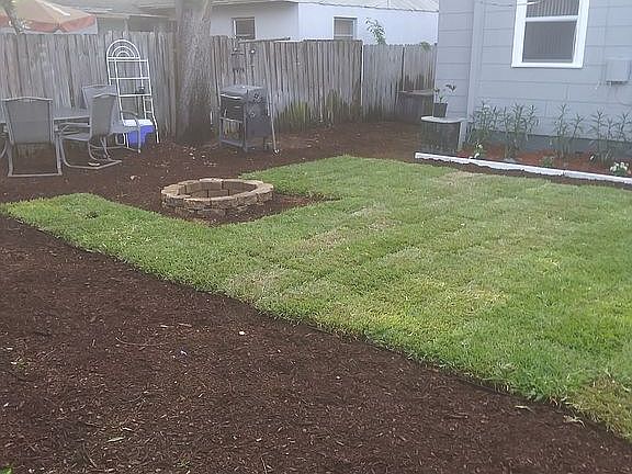 2nd image of 2120 1/2 8th Ave N