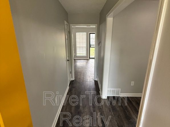 4625 Crestfield Rd