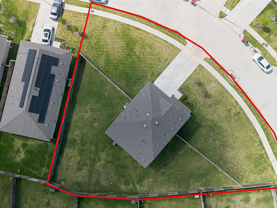 1st image of 26630 Pampas Grass Ln