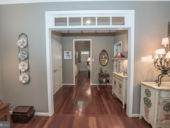 4th image of 142 Carli Dr