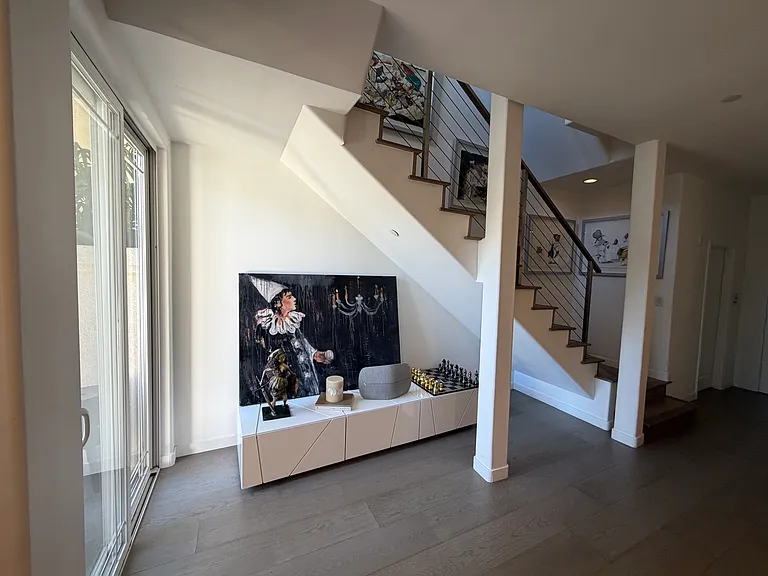 574 E Palm Ave #105 — Photo 11