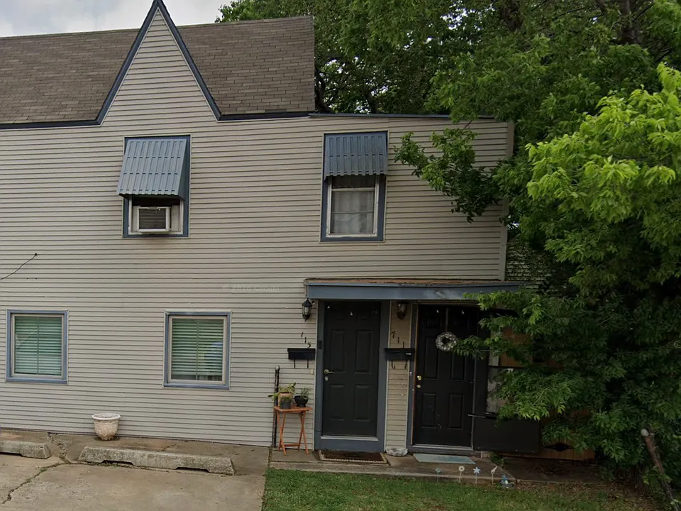 715 NW 36th Ter