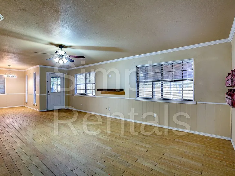 6716 Sayle St — Photo 15