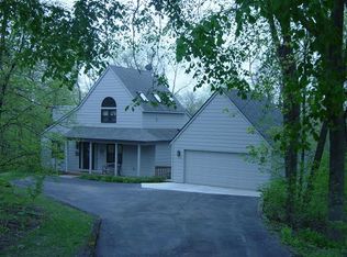 11 Colony Lane, Galena, IL 61036