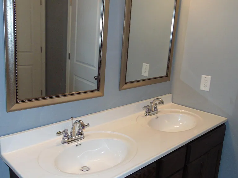 2327 Santee Ave — Photo 15