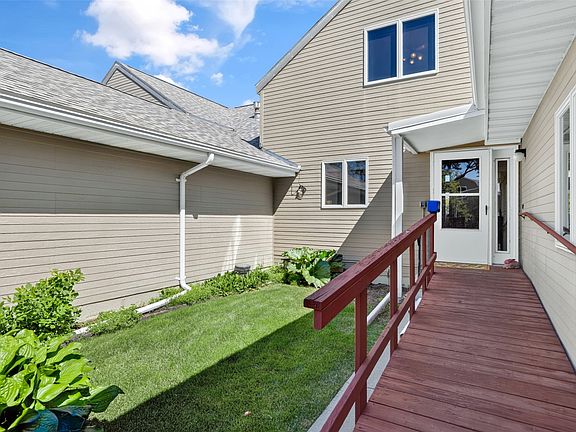 2nd image of 345 Lamplighter Ln #3C