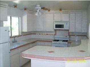 4014 Espanita Ave, Sunrise Manor, NV 89121