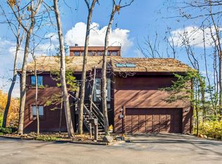 532 Woodlake Dr, Westerville, OH 43081