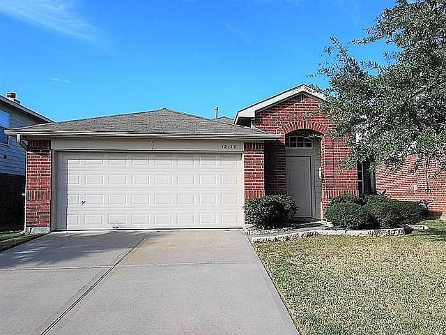 1st image of 12119 English Brook Cir