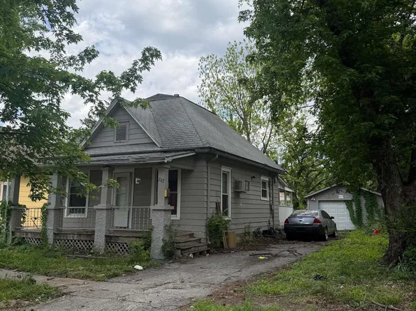 742 NE Freeman Ave, Topeka, KS 66616