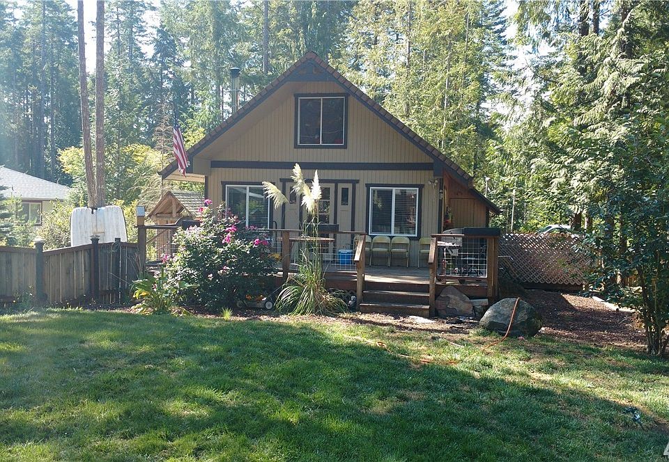 1st image of 320 E Aycliffe Dr
