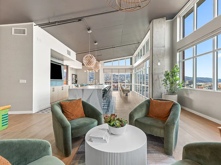 Asa Flats and Lofts — Photo 5