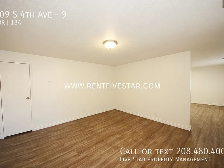 809 S 4th Ave #9 — Photo 4