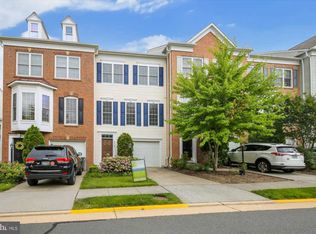 2518 Terra Cotta Cir, Herndon, VA