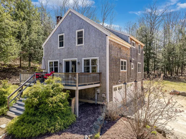 36 Linscott Road S, York, ME 03909