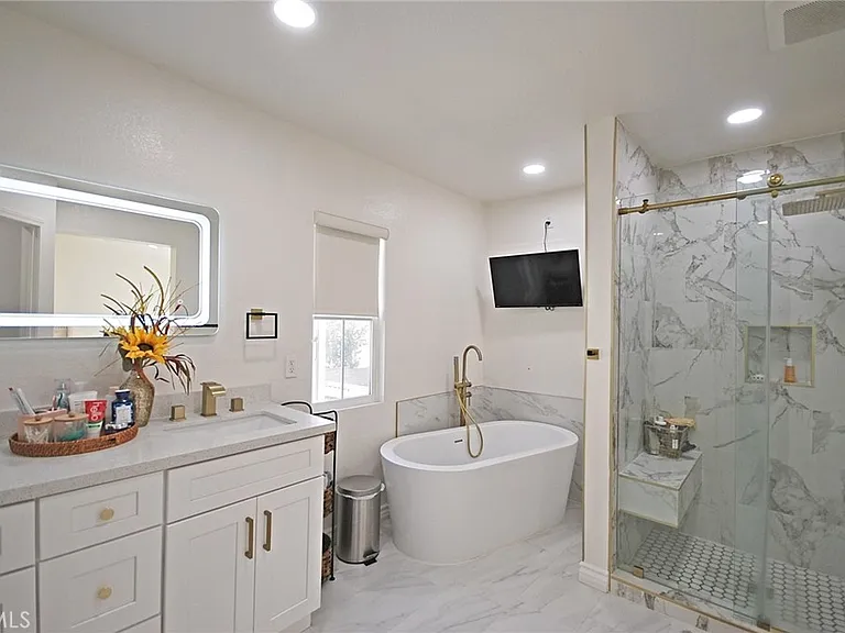 29268 Rio Lobo Way — Photo 16