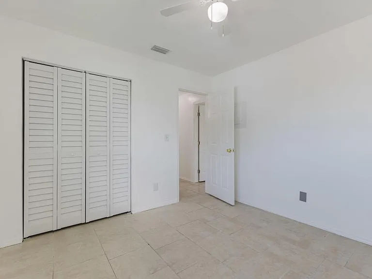 16599 Davis Rd — Photo 25