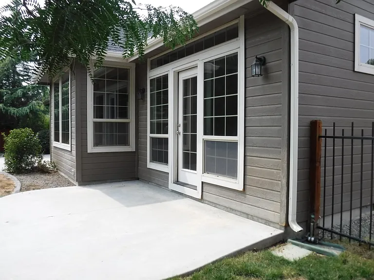 1505 E Daylesford Dr — Photo 24