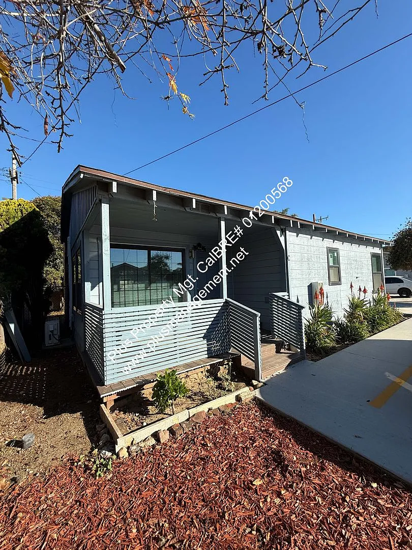 Building Photo - 1617 Jonathan Pl