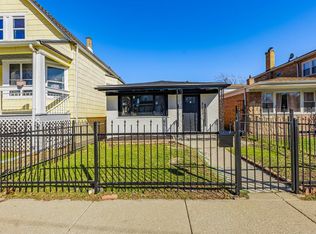 8051 S Escanaba Ave, Chicago, IL