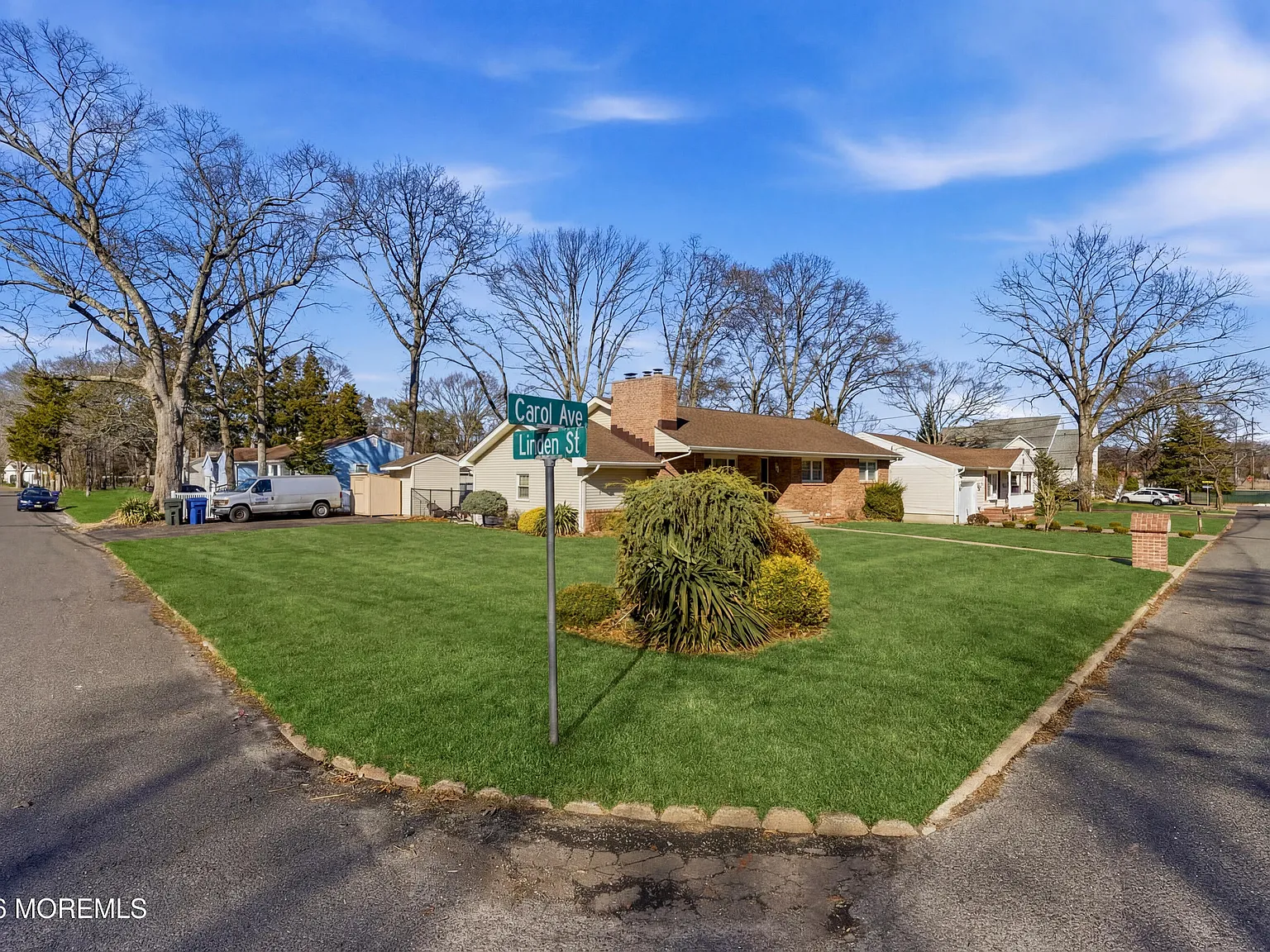 4 bed, 1446 sqft, $4,200 — Photo 3