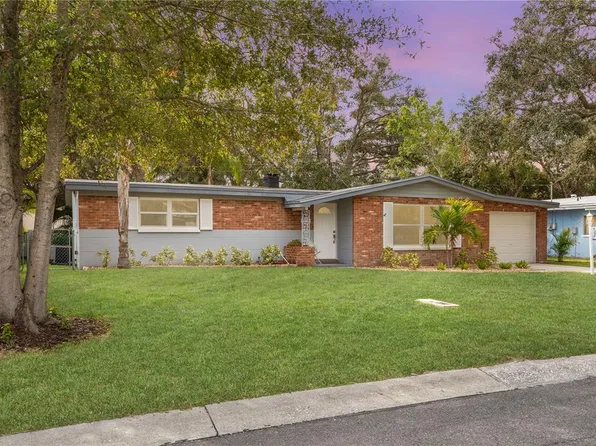 1159 Stewart Dr, Dunedin, FL 34698