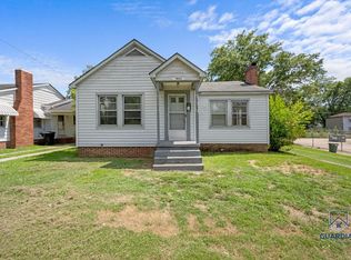 1005 Hoke St, Gadsden, AL 35903