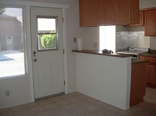 2616 E Phipps Ave, Simi Valley, CA 93065