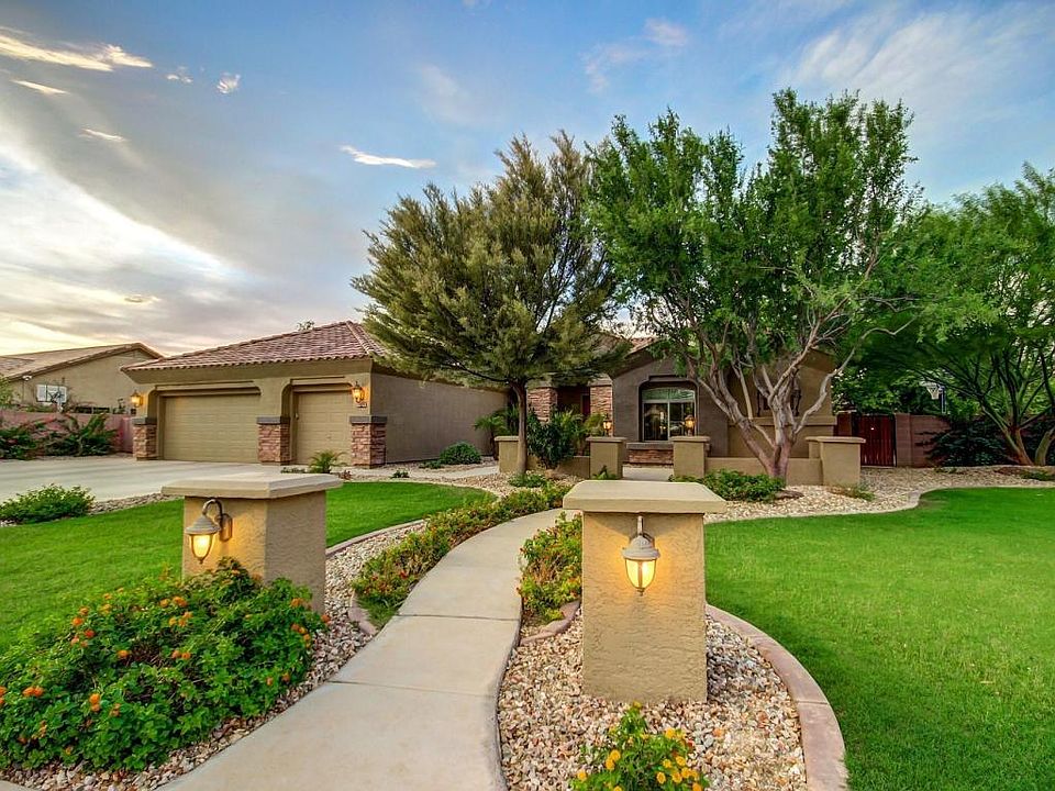 1st image of 11612 E Starflower Dr