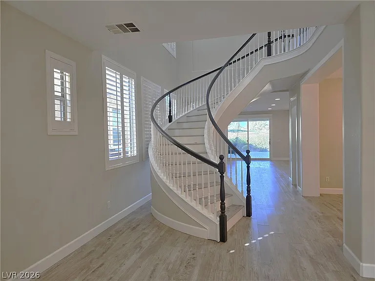927 Via Canale Dr — Photo 5