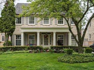 340 E Carlisle Ave, Whitefish Bay, WI 53217
