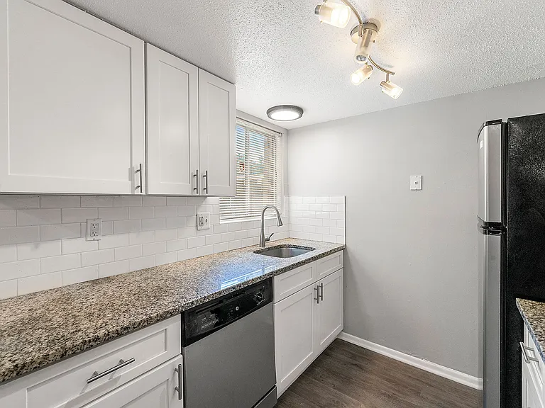 Northgate Townhomes — Photo 6