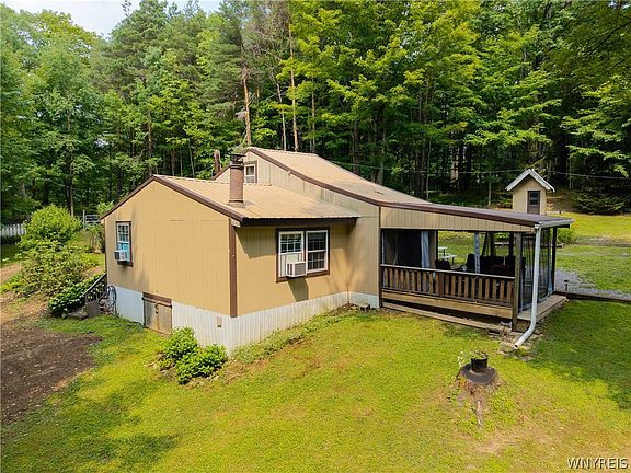 5th image of 28 Treehaven Rd