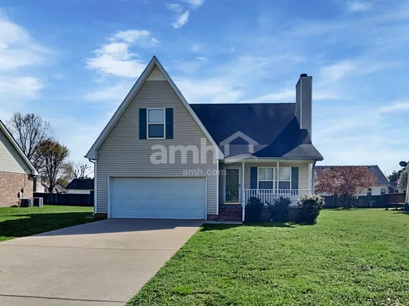 2825 Islington Dr, Murfreesboro, TN 37128