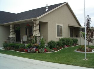1212 Avalon Dr, Springville, UT 84663