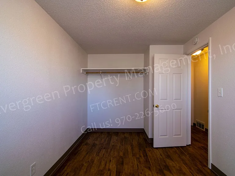 4912 S Iowa Ave — Photo 23