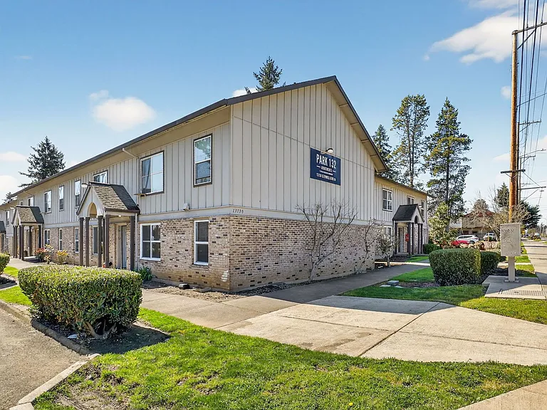 13130 SE Powell Blvd — Photo 24