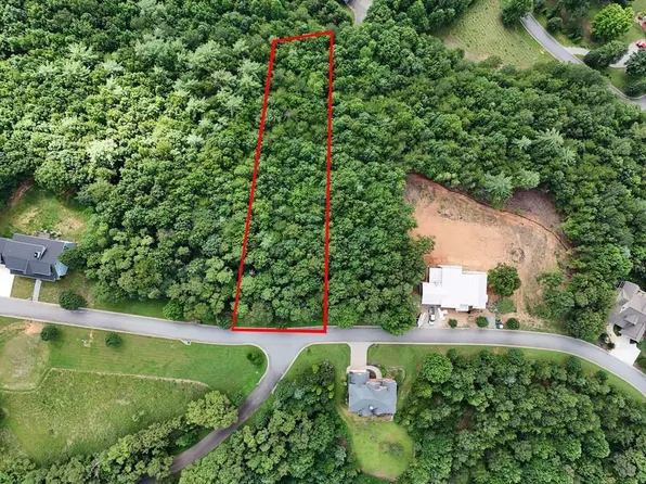 9 Summit Trce, Blairsville, GA 30512