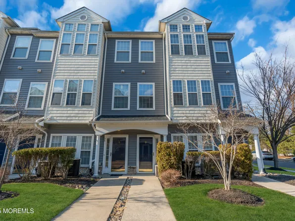 38 Swan Court #1038, Delanco, NJ 08075