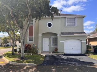 12060 NW 13th St, Hollywood, FL 33026