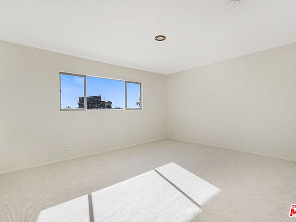 2nd image of 1539 N Laurel Ave #16