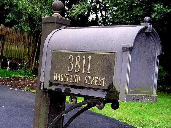 5th image of 3811 Maryland St