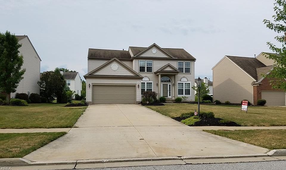 1st image of 1140 Hamilton Dr